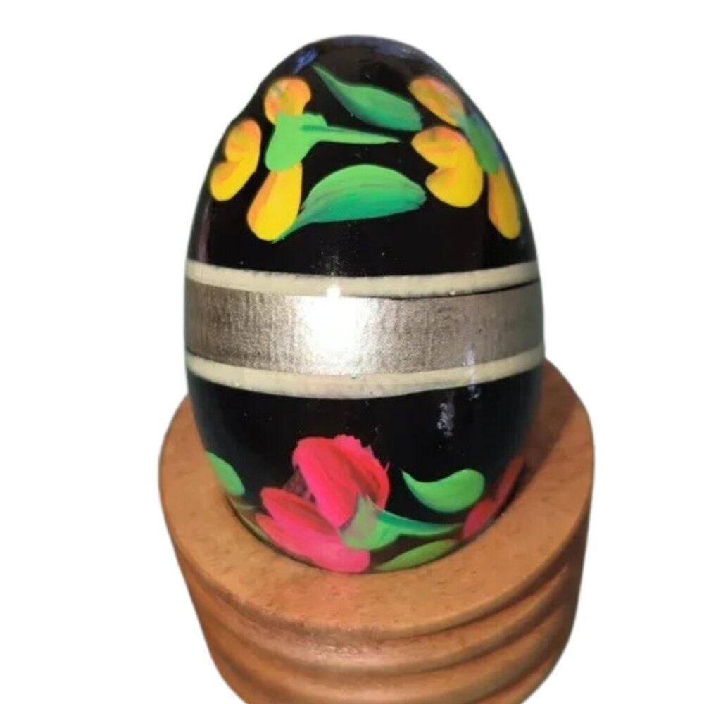 Vintage Folk Art Hand Painted Russian Polish Wooden Easter Egg Flowers Pisanki